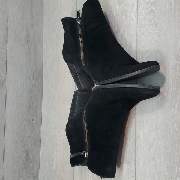 Cole Haan Womens Ankle Suede Sides Zip Nunuck Heels boots sz 9.5B - Picture 9 of 15